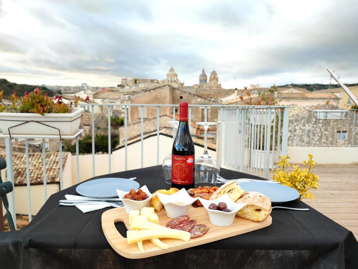 Terrazza Dei Sogni Bed and Breakfast Ragusa Eksteriør billede