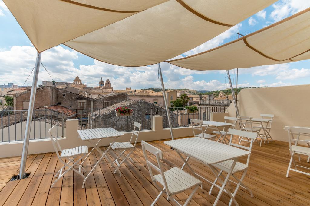 Terrazza Dei Sogni Bed and Breakfast Ragusa Eksteriør billede