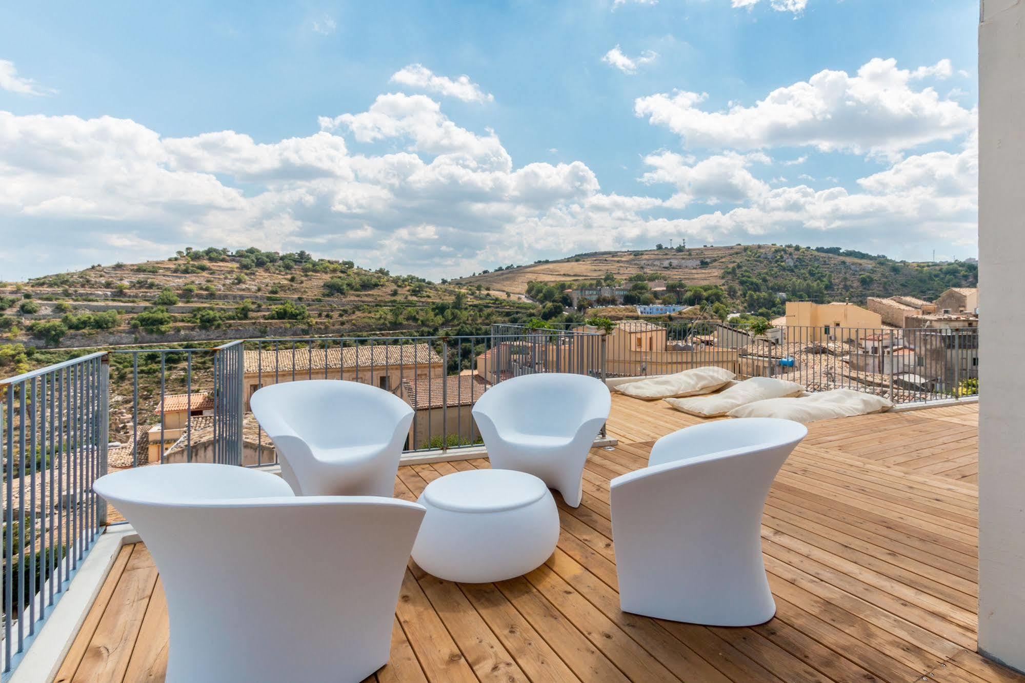 Terrazza Dei Sogni Bed and Breakfast Ragusa Eksteriør billede